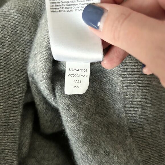 Athleta Luxe Wool Cashmere Crew Sweater in Dark Gray Heather Size Large - Picture 7 of 7